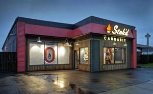 Pharmacist-led service fills in health-care blanks for Niagara Falls cannabis shop