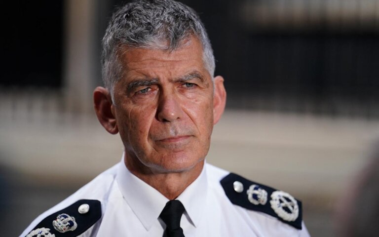 Top UK police chiefs call for crackdown on cannabis