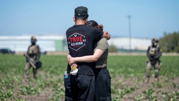 1 reported dead in California as U.S. judge orders halt to immigration crackdown tactics