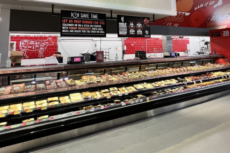 Two Calgary grocery stores will soon be closing their doors